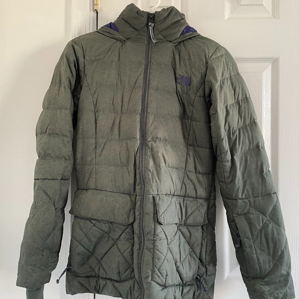 The North Face Women's XS Hooded Puffer Coat